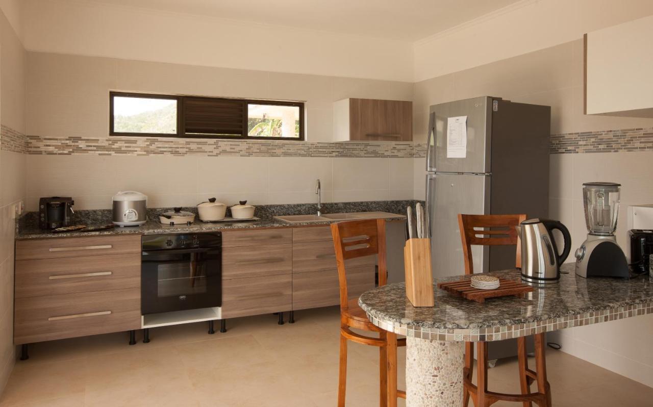 Le Duc Hillview Villas Anse Volbert Village Kültér fotó